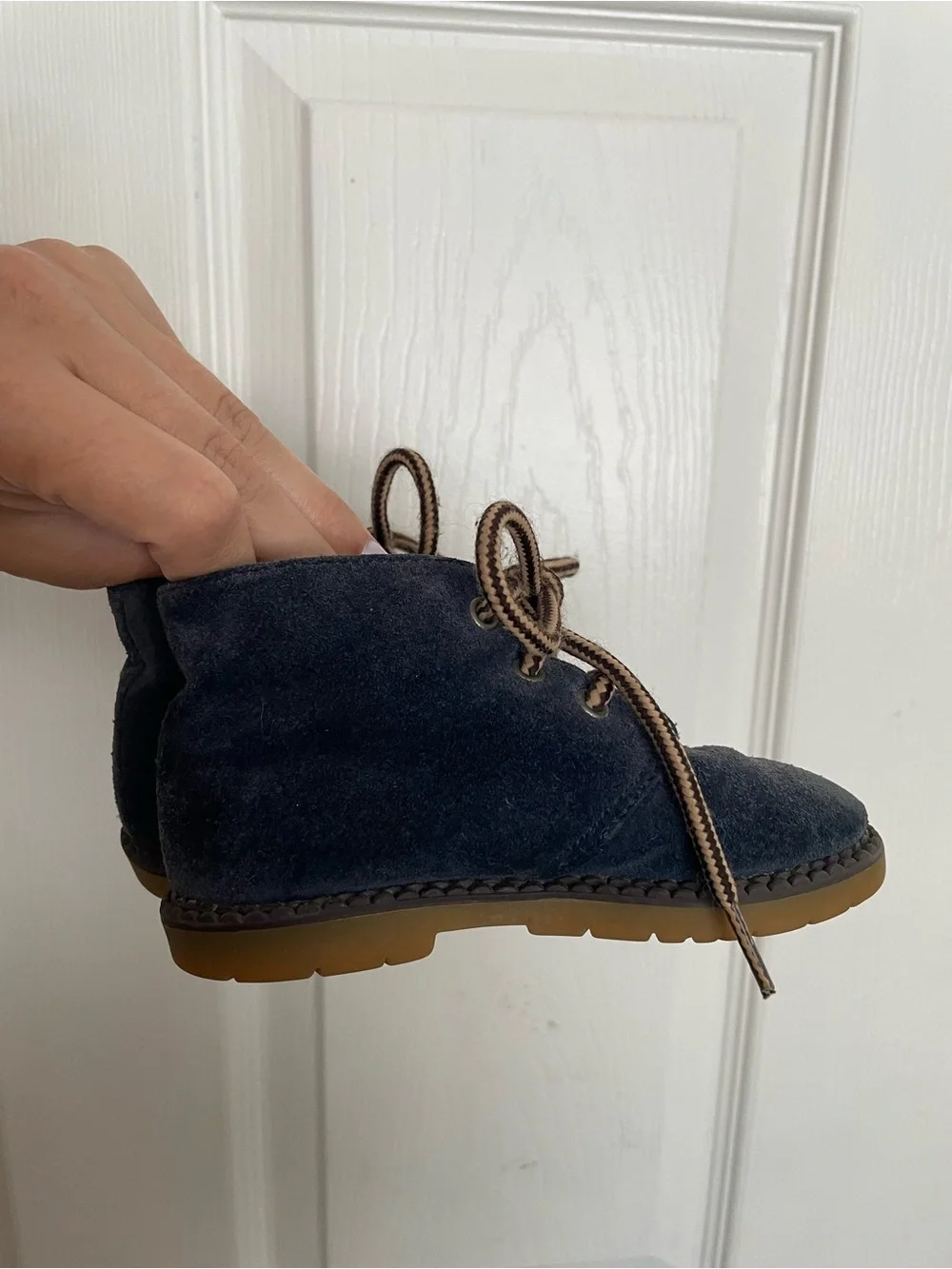 weebok classic navy